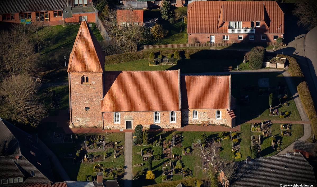 St.-Ansgari-Kirche ,  KirchhattenLuftbild