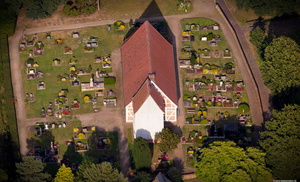 St. Anna Kirche Bardenfleth  Luftbild