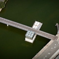 gläsernen Brückenhaus im MedienHafen Düsseldorf  Luftbild