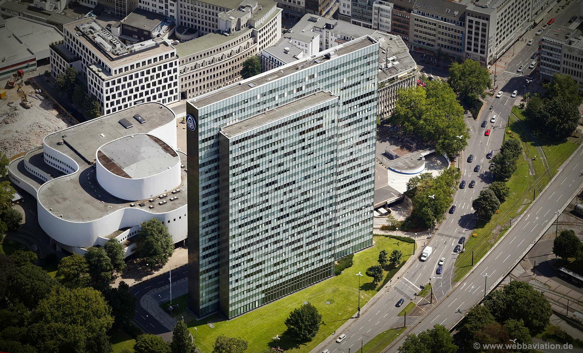 Dreischeibenhaus,  Düsseldorf  Luftbild