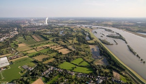 Hochwasser am Naturschutzgebiet  Rheinaue Walsum Luftbild