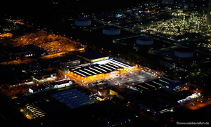Obi Baumarkt Köln bei Nacht  Luftbild 
