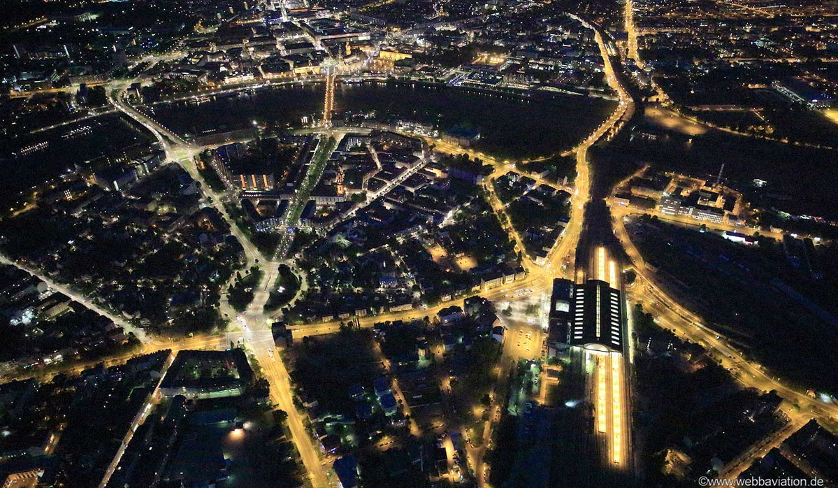 Dresden Neustadt  bei Nacht - Luftbild