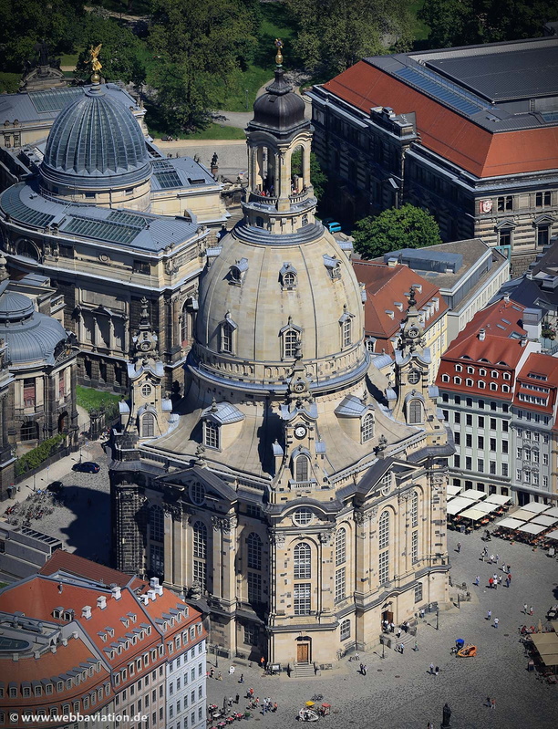 Frauenkirche_Dresden_hc28217.jpg