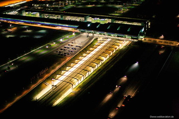 Bahnhof Flughafen Leipzig-Halle  Nachtluftbild